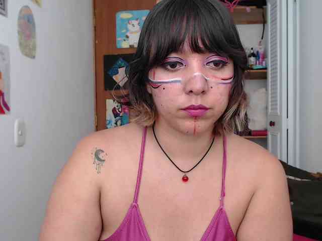 NanaBela webcam