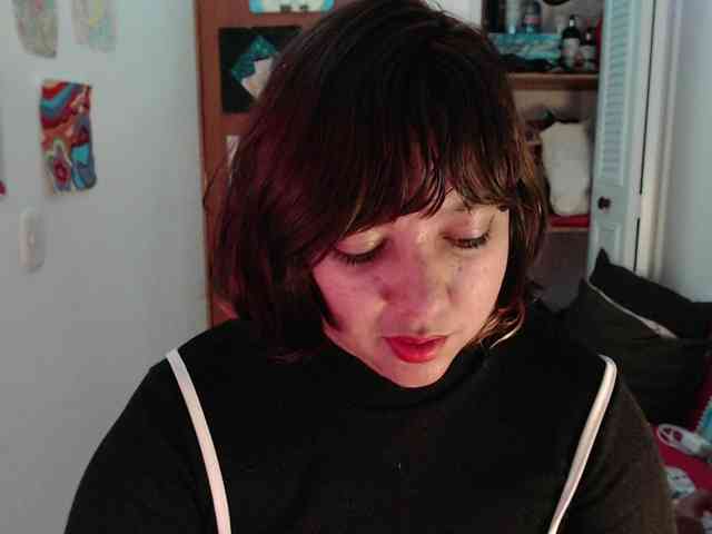 NanaBela webcam