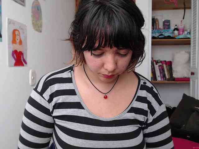 NanaBela webcam