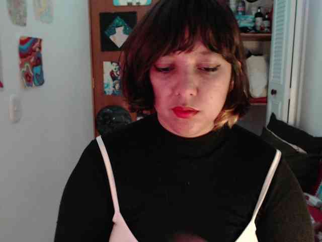 NanaBela webcam