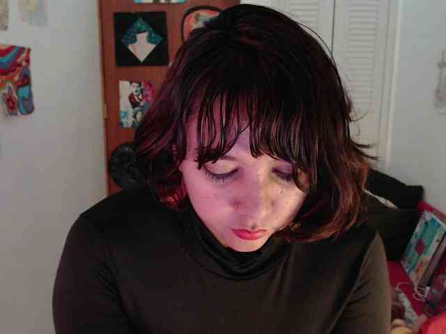 NanaBela webcam