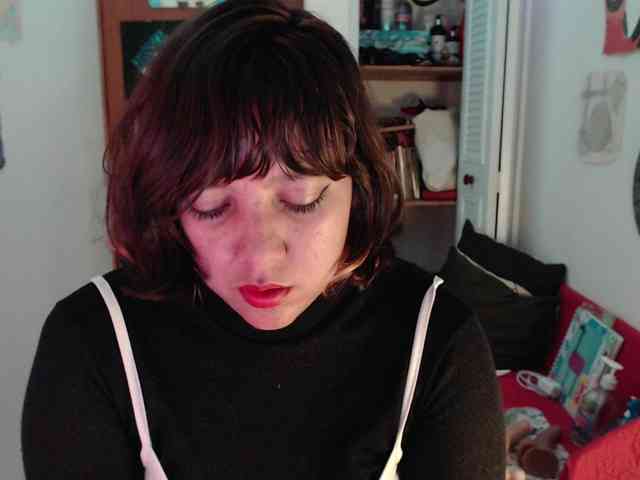 NanaBela webcam