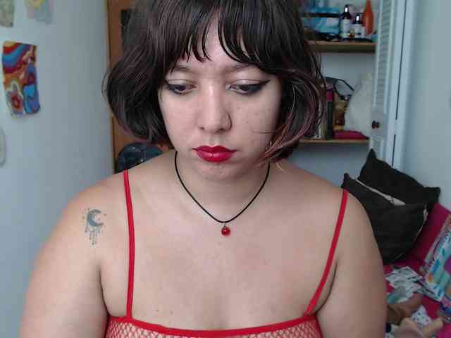 NanaBela webcam