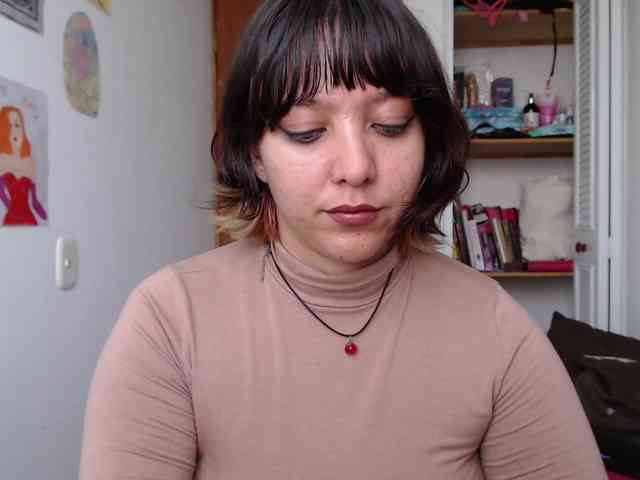 NanaBela webcam