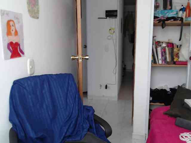 NanaBela webcam