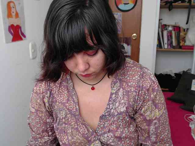 NanaBela webcam