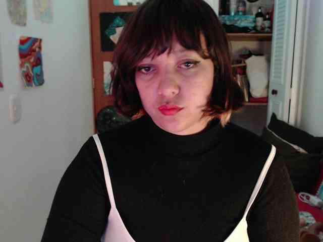 NanaBela webcam