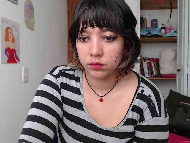 NanaBela webcam