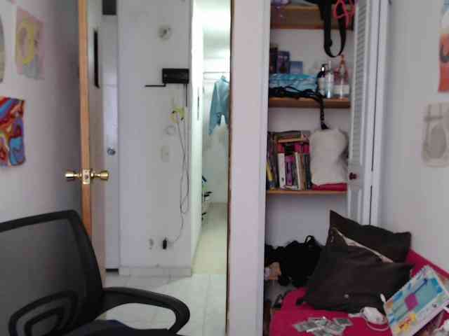 NanaBela webcam