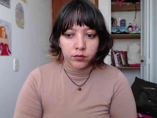 NanaBela webcam