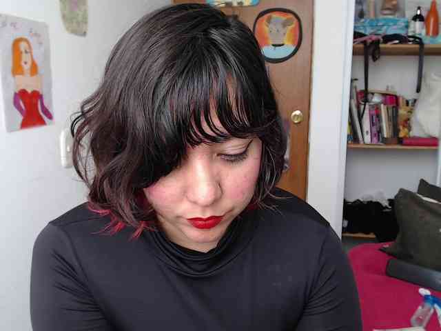 NanaBela webcam
