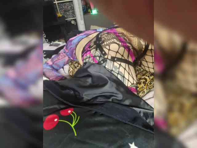 DiiRolla Live Webcam on BongaCams