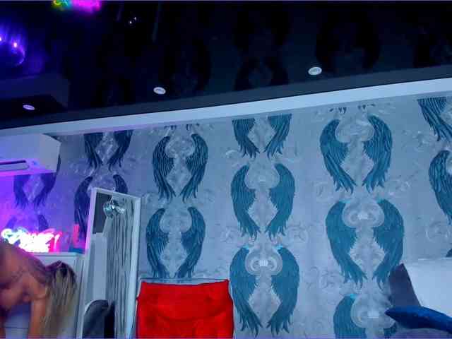 AnnesWhite webcam