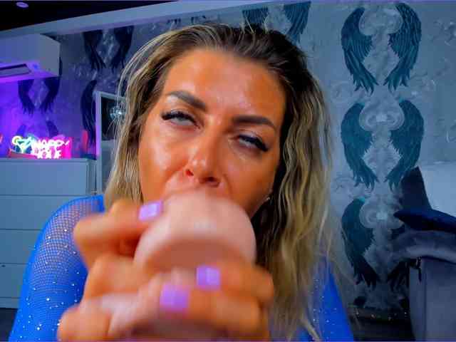AnnesWhite webcam