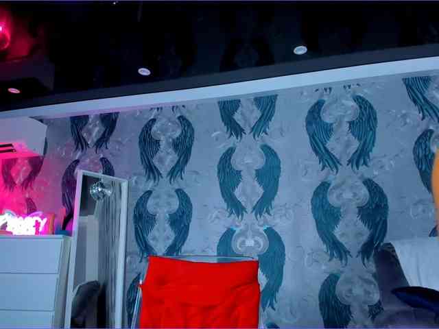 AnnesWhite webcam