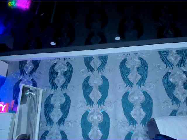 AnnesWhite webcam