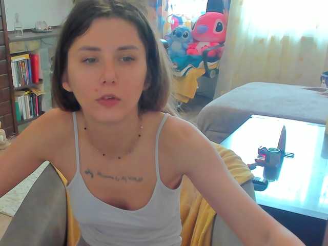 mariemarie03's BongaCams show and profile