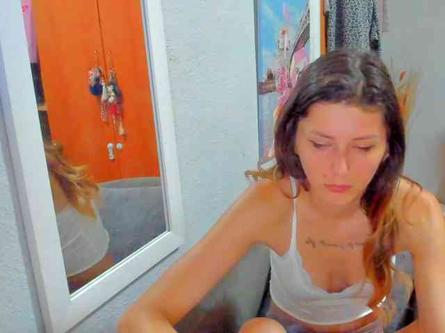 mariemarie03 webcam