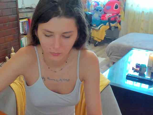 mariemarie03 webcam