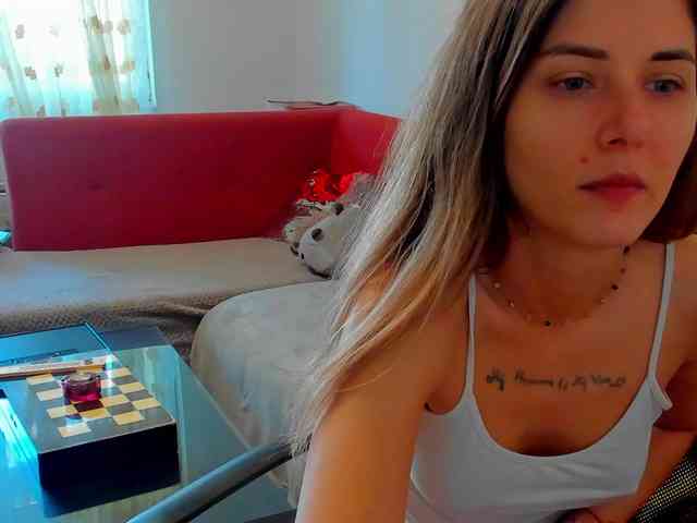 mariemarie03 webcam