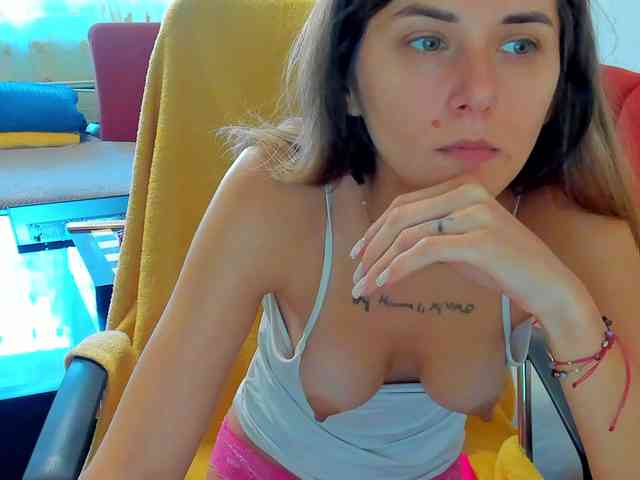 mariemarie03 webcam