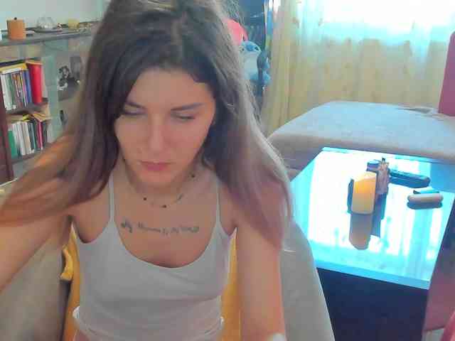 mariemarie03 webcam