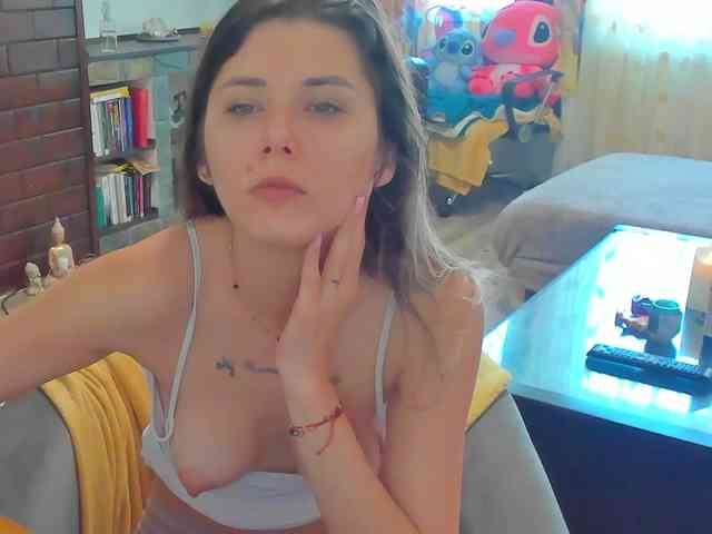 mariemarie03 webcam