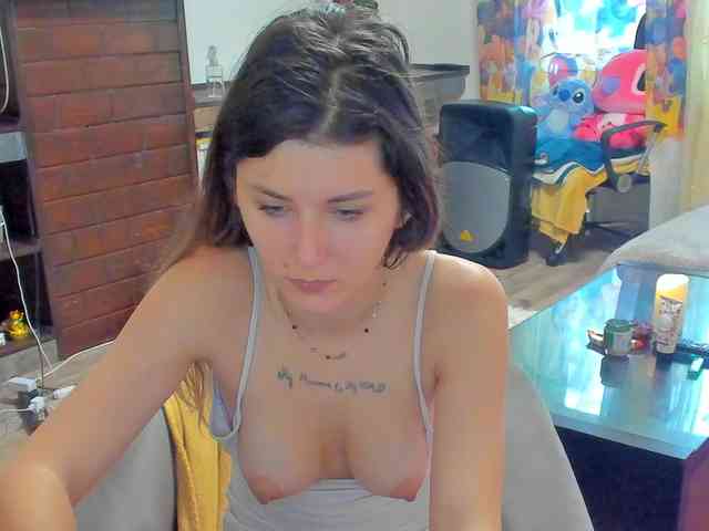 mariemarie03 webcam