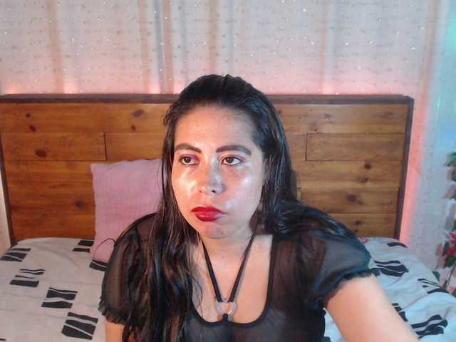 NikkiMilky's BongaCams show and profile