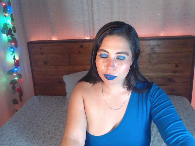 NikkiMilky webcam bongacams model stream image