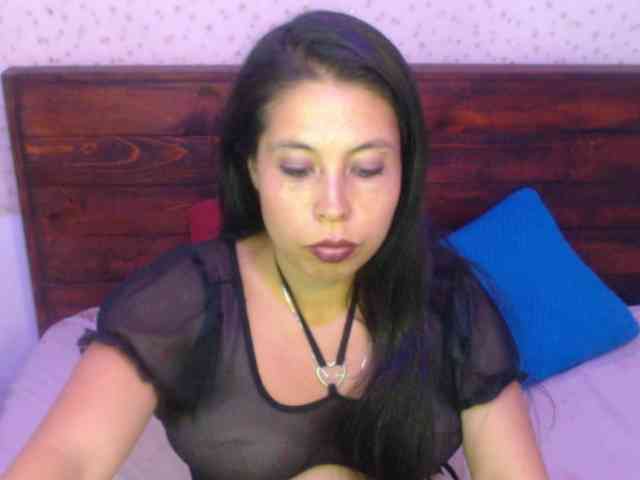 NikkiMilky