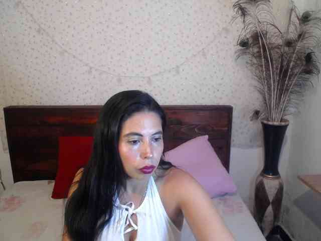 NikkiMilky
