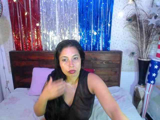 NikkiMilky