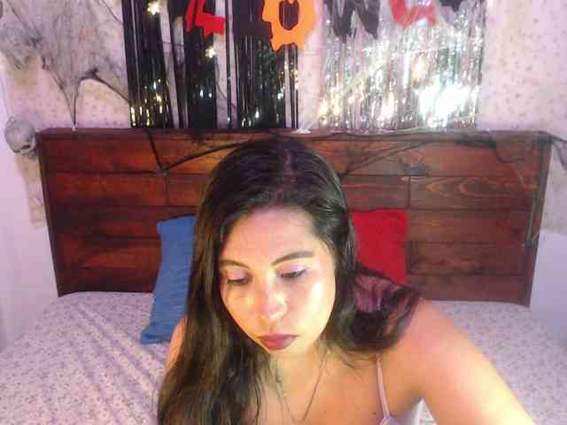 NikkiMilky