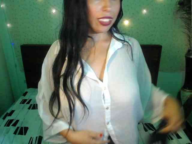 NikkiMilky
