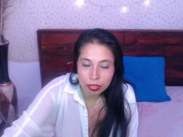 NikkiMilky