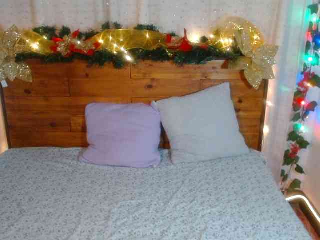 NikkiMilky NikkiMilky