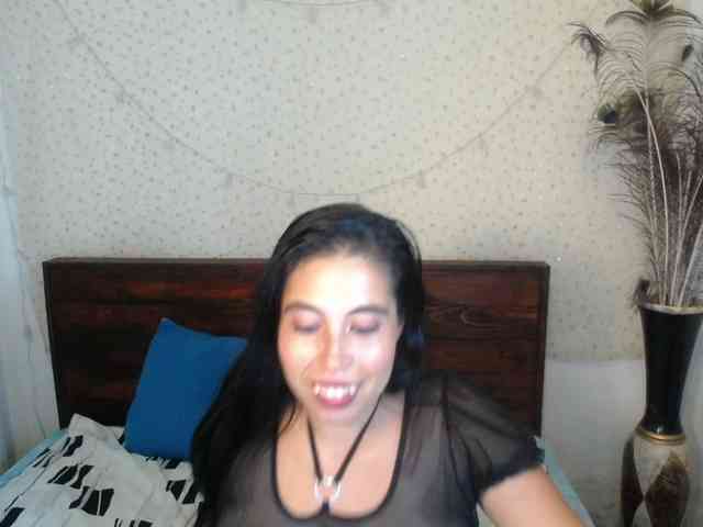 NikkiMilky