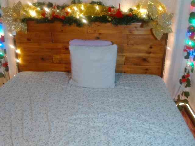 NikkiMilky NikkiMilky