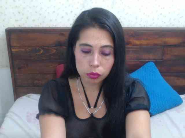 NikkiMilky