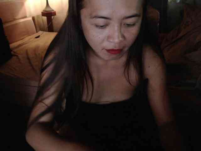 YourNewGirl Live Webcam on BongaCams