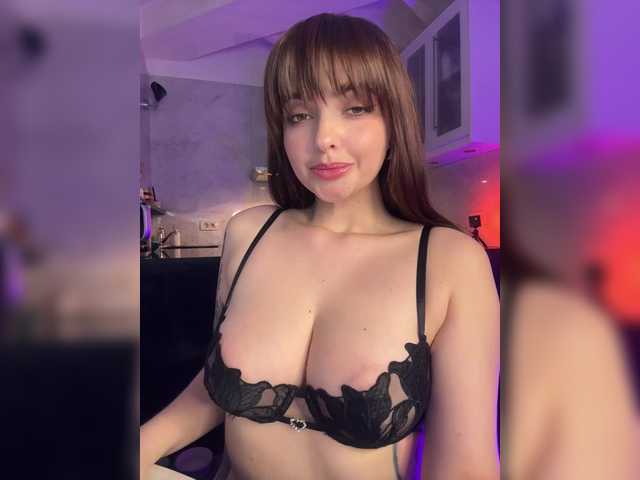 kristinanice's BongaCams profile