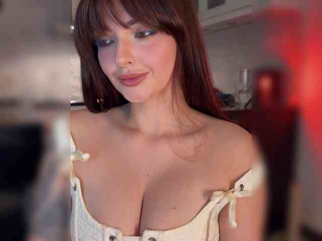 kristinanice Live Webcam on BongaCams