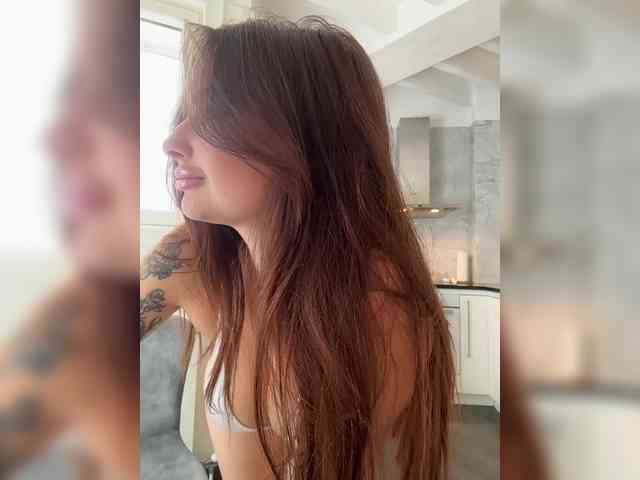 GoodGirl21 webcam