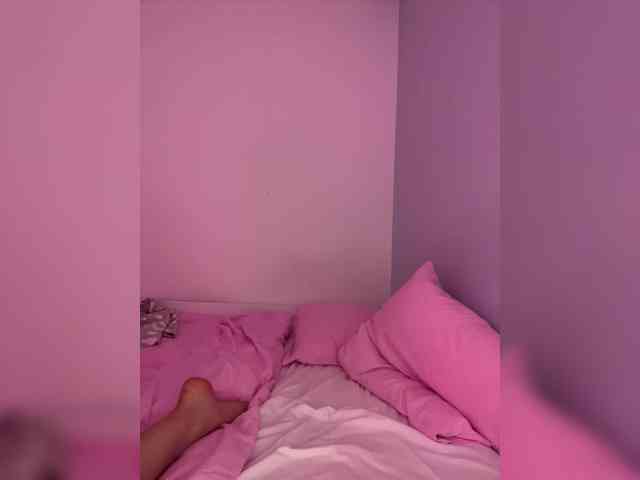 GoodGirl21 webcam