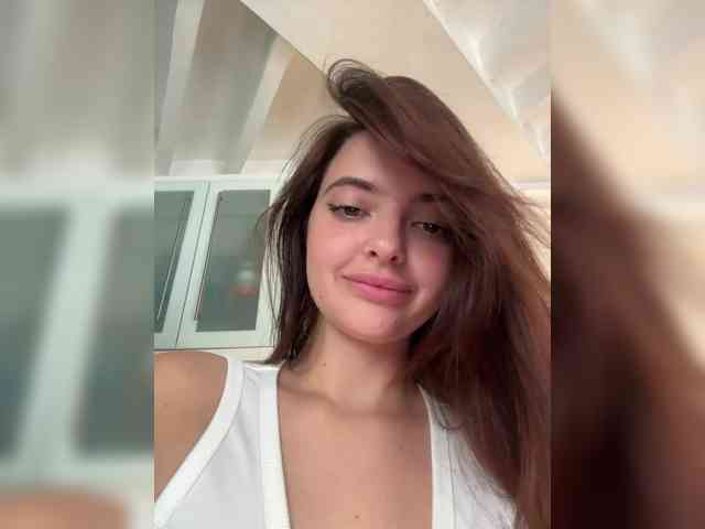 GoodGirl21 webcam