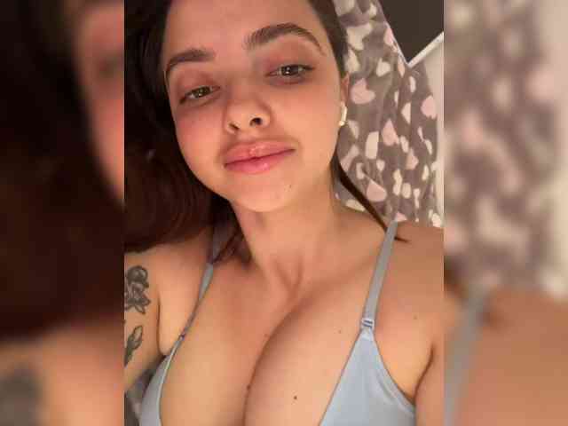 GoodGirl21 webcam
