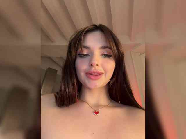 GoodGirl21 webcam