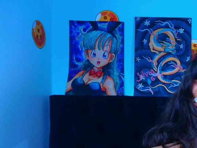 bulma-hot- webcam