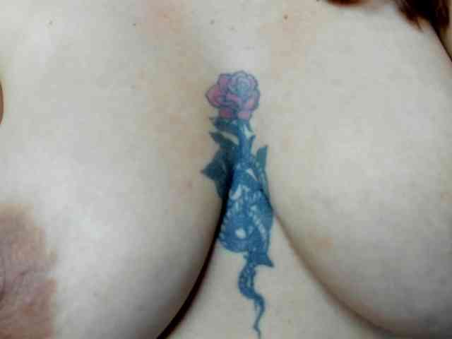 bulma-hot- webcam